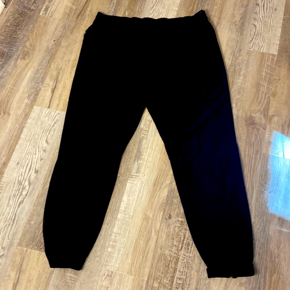 All In Motion pants